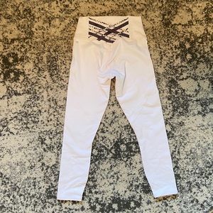 NWT fabletics strappy back powerhold legging